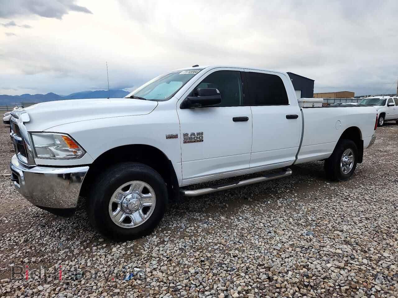 Photo 3C63R3HT4FG704393 - RAM 3500 2015