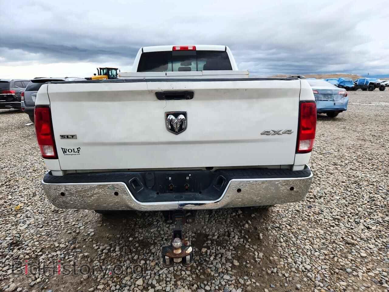 2015 RAM 3500 (VIN 3C63R3HT4FG704393) — photo 6 of 12