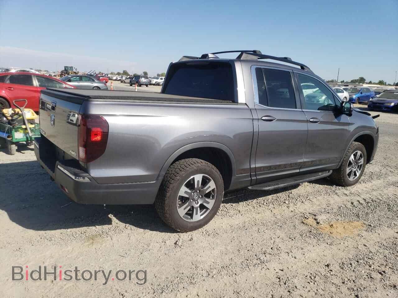 2017 HONDA RIDGELINE - VIN: 5FPYK3F65HB025815 - Фото 3