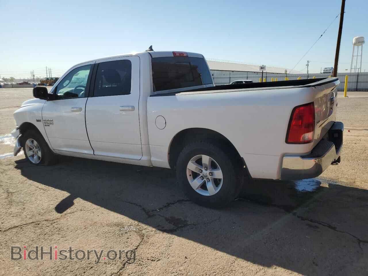 2019 RAM 1500 - VIN: 1C6RR7LT0KS582210 - Фото 2