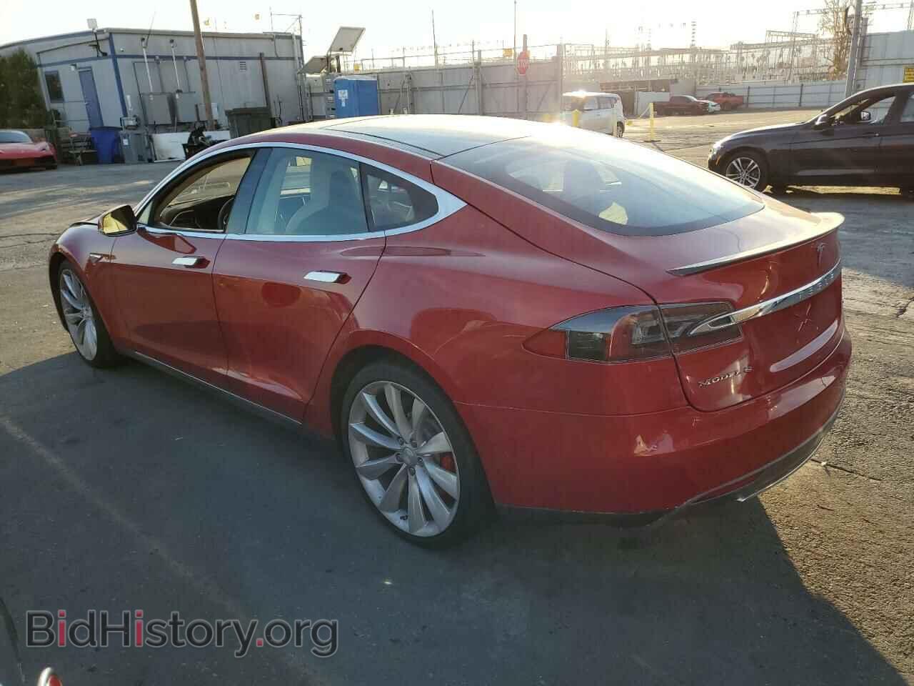 2014 TESLA MODEL S - VIN: 5YJSA1H2XEFP67428 - Фото 2