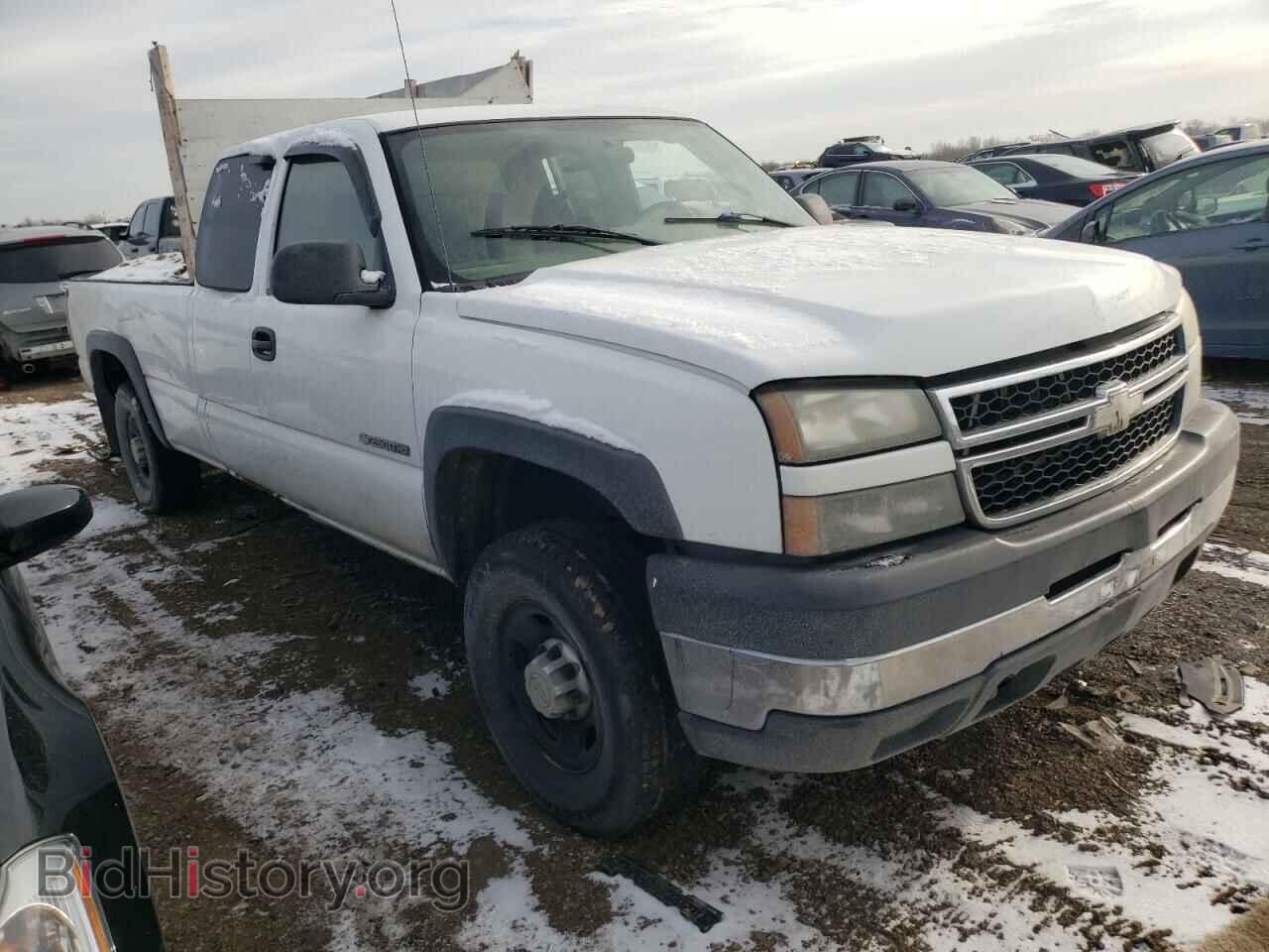 2006 CHEVROLET SILVERADO - VIN: 1GCHC29U06E253519 - Фото 4