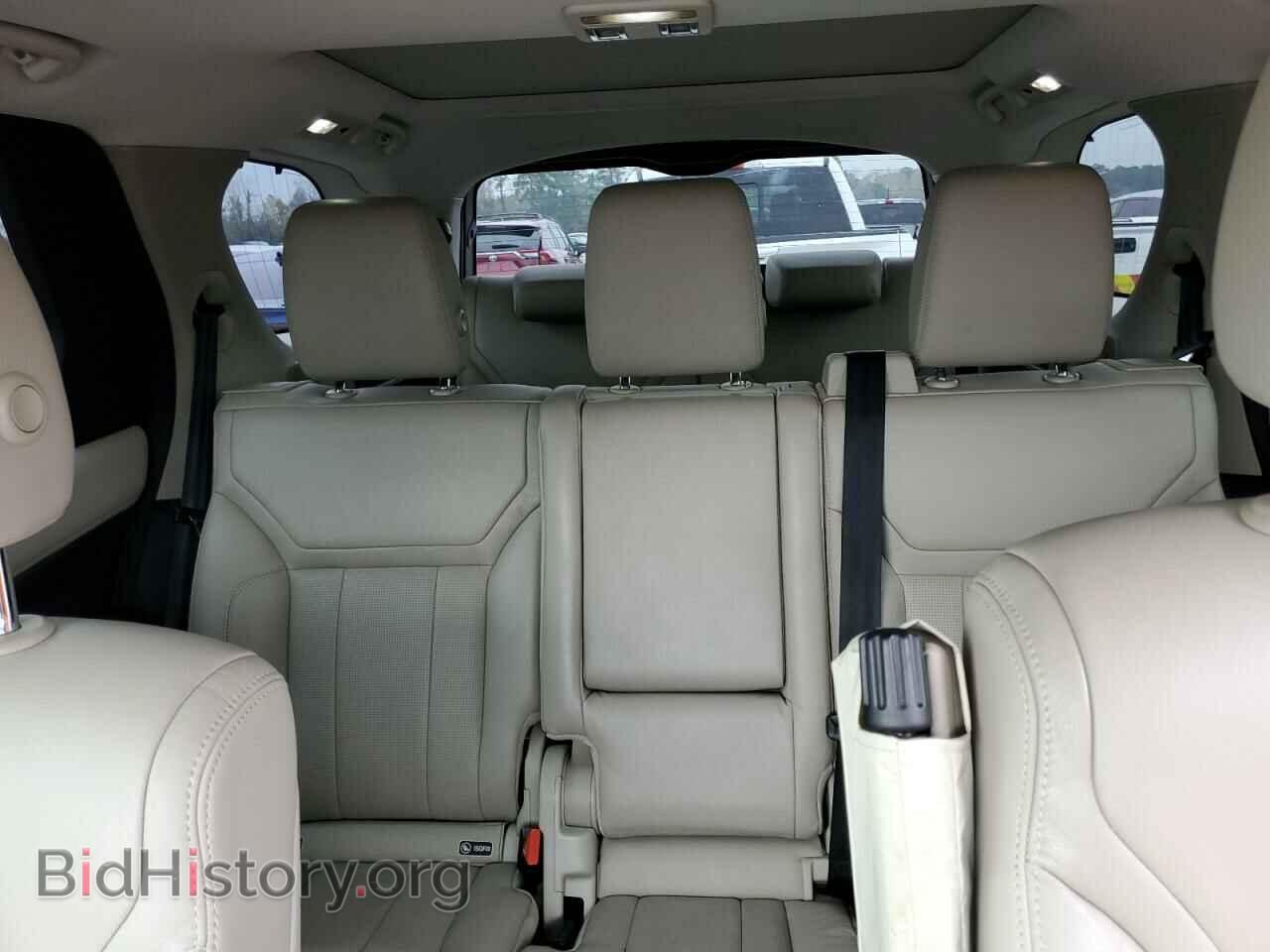 2017 LAND ROVER DISCOVERY - VIN: SALRGBBVXHA044061 - Фото 10