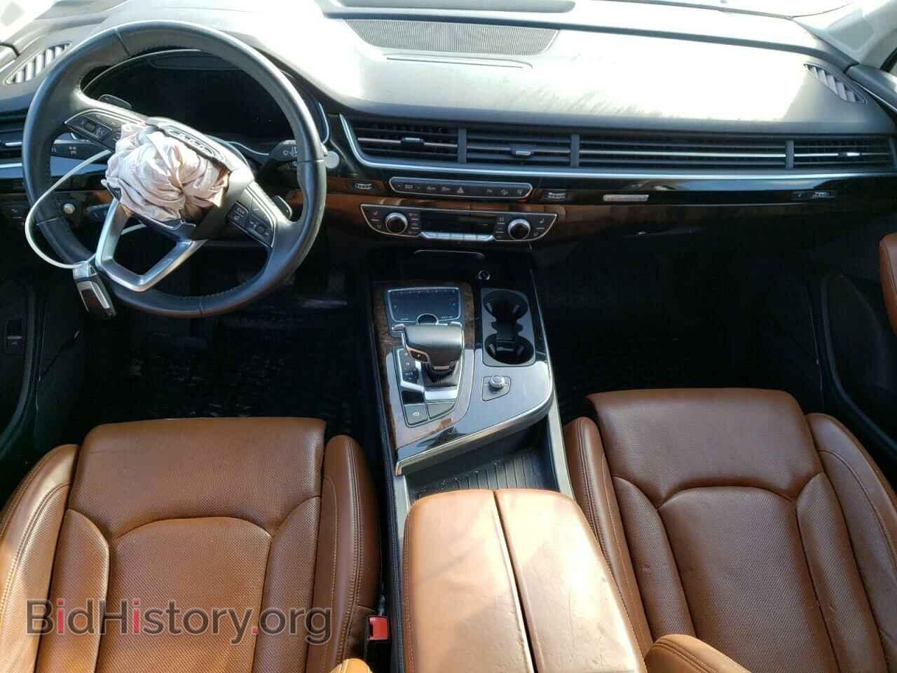 2017 AUDI Q7 - VIN: WA1VAAF75HD056964 - Фото 8