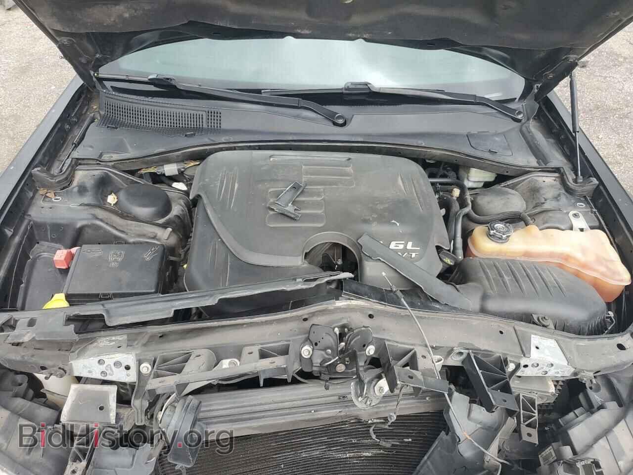2014 CHRYSLER 300 - VIN: 2C3CCARG5EH355750 - Фото 11