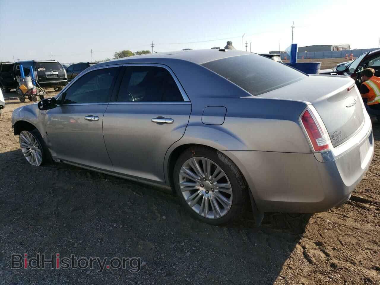 2013 CHRYSLER 300 - VIN: 2C3CCAEG9DH685542 - Фото 2