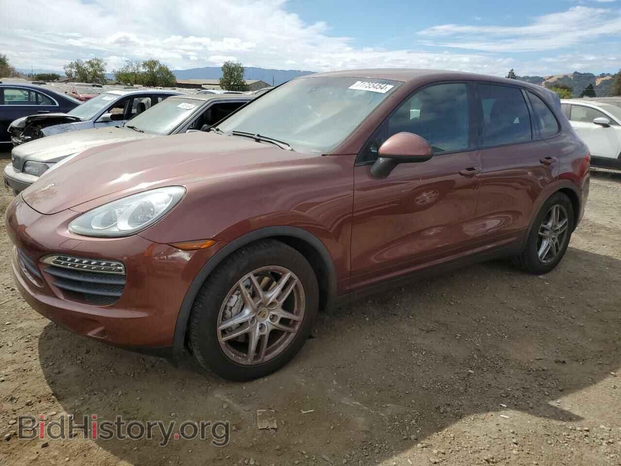 Photo WP1AB2A26BLA51366 - PORSCHE CAYENNE 2011