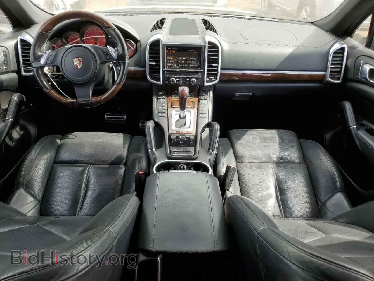 2011 PORSCHE CAYENNE - VIN: WP1AB2A26BLA51366 - Фото 8