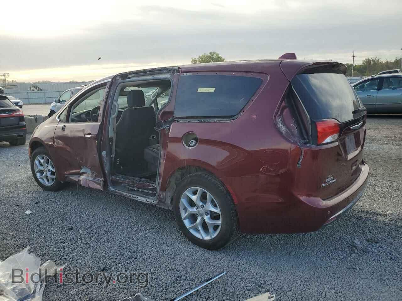 2018 CHRYSLER PACIFICA - VIN: 2C4RC1BG3JR126682 - Фото 2