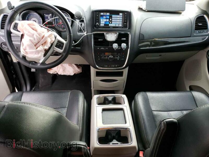 2016 Chrysler MINIVAN (VIN 2C4RC1BG5GR280478) — photo 8 of 13