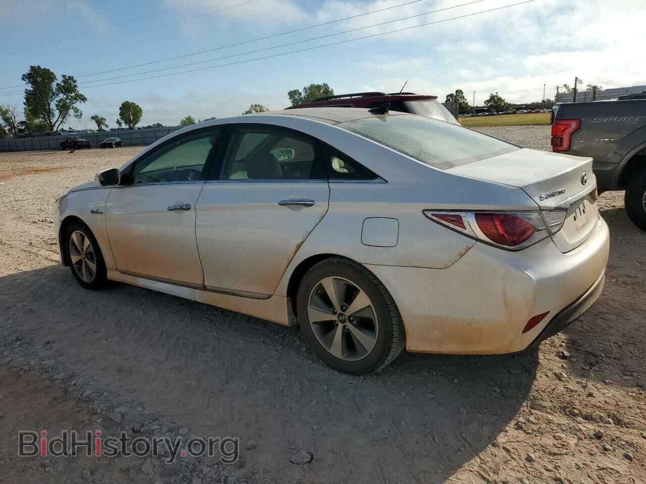 2011 HYUNDAI SONATA - VIN: KMHEC4A4XBA016530 - Фото 2