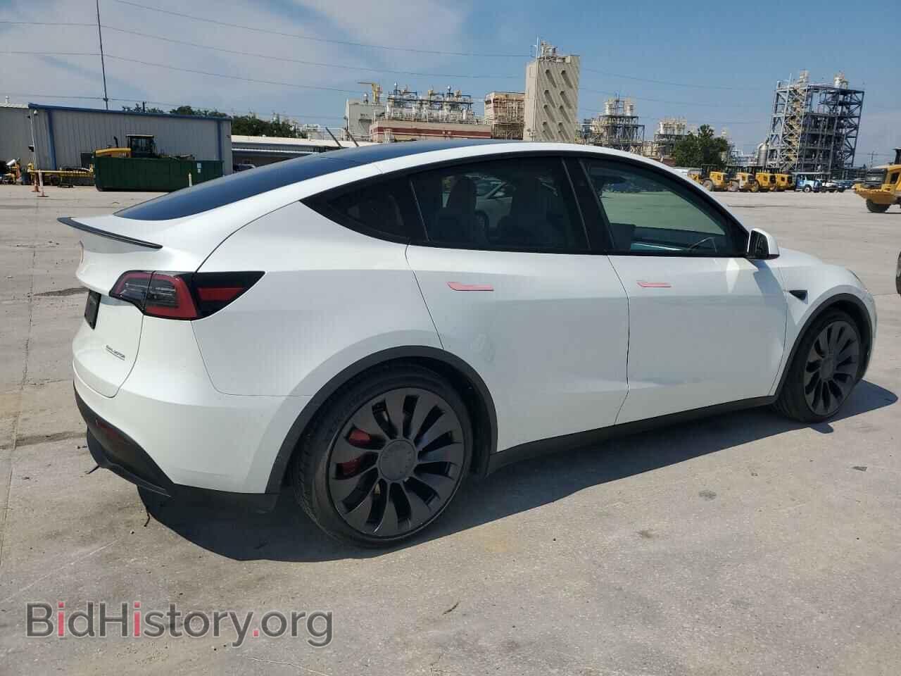2024 TESLA MODEL Y - VIN: 7SAYGDEF5RF046511 - Фото 3