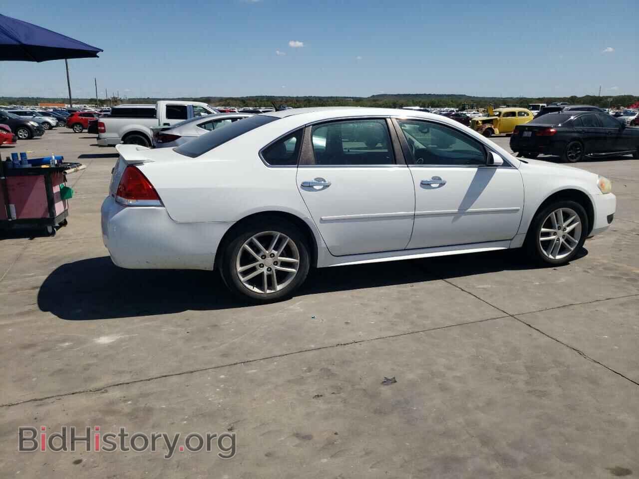 2014 CHEVROLET IMPALA - VIN: 2G1WC5E38E1105889 - Фото 3