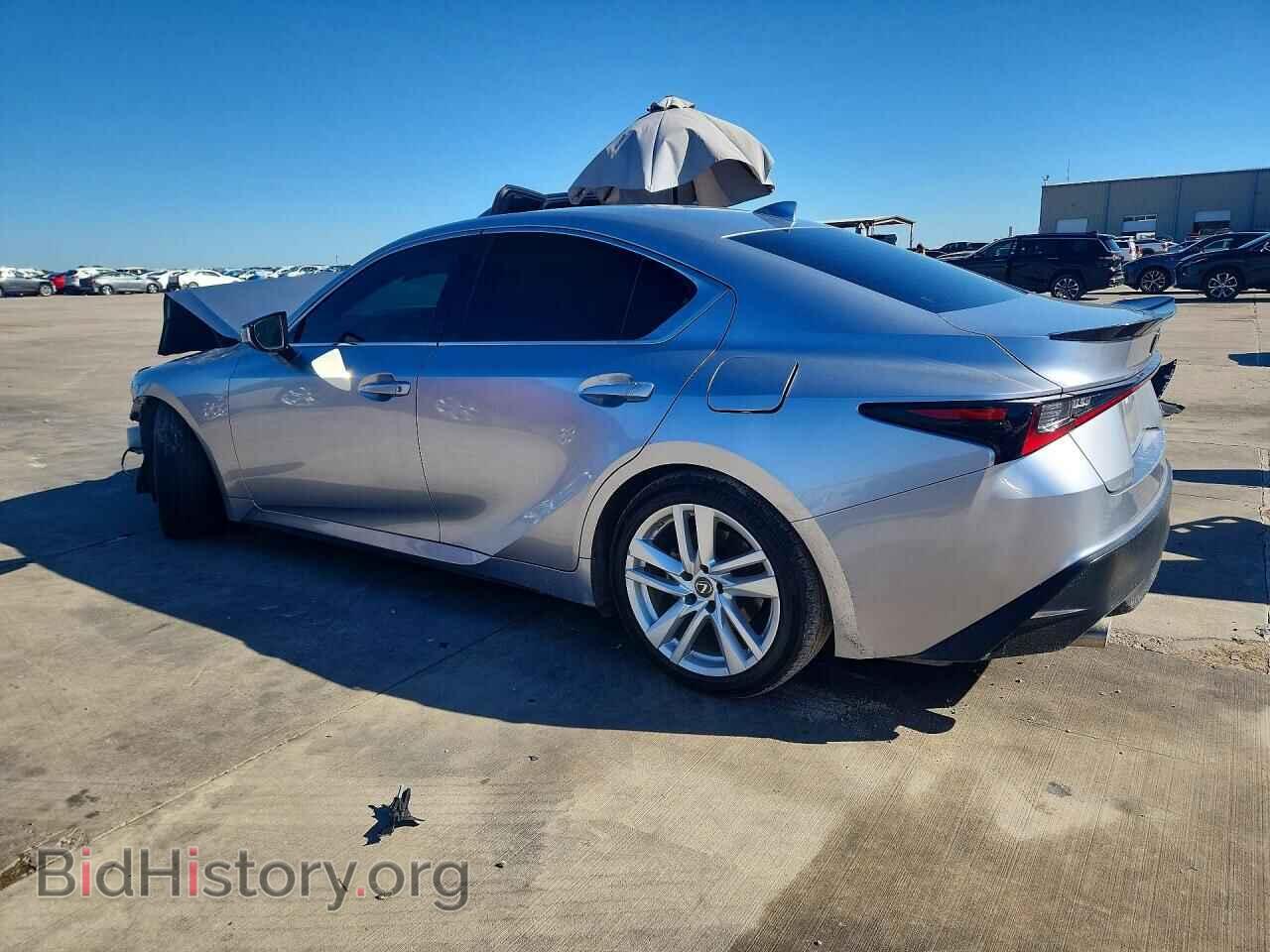 2021 LEXUS IS - VIN: JTHAA1D20M5112064 - Photo 2