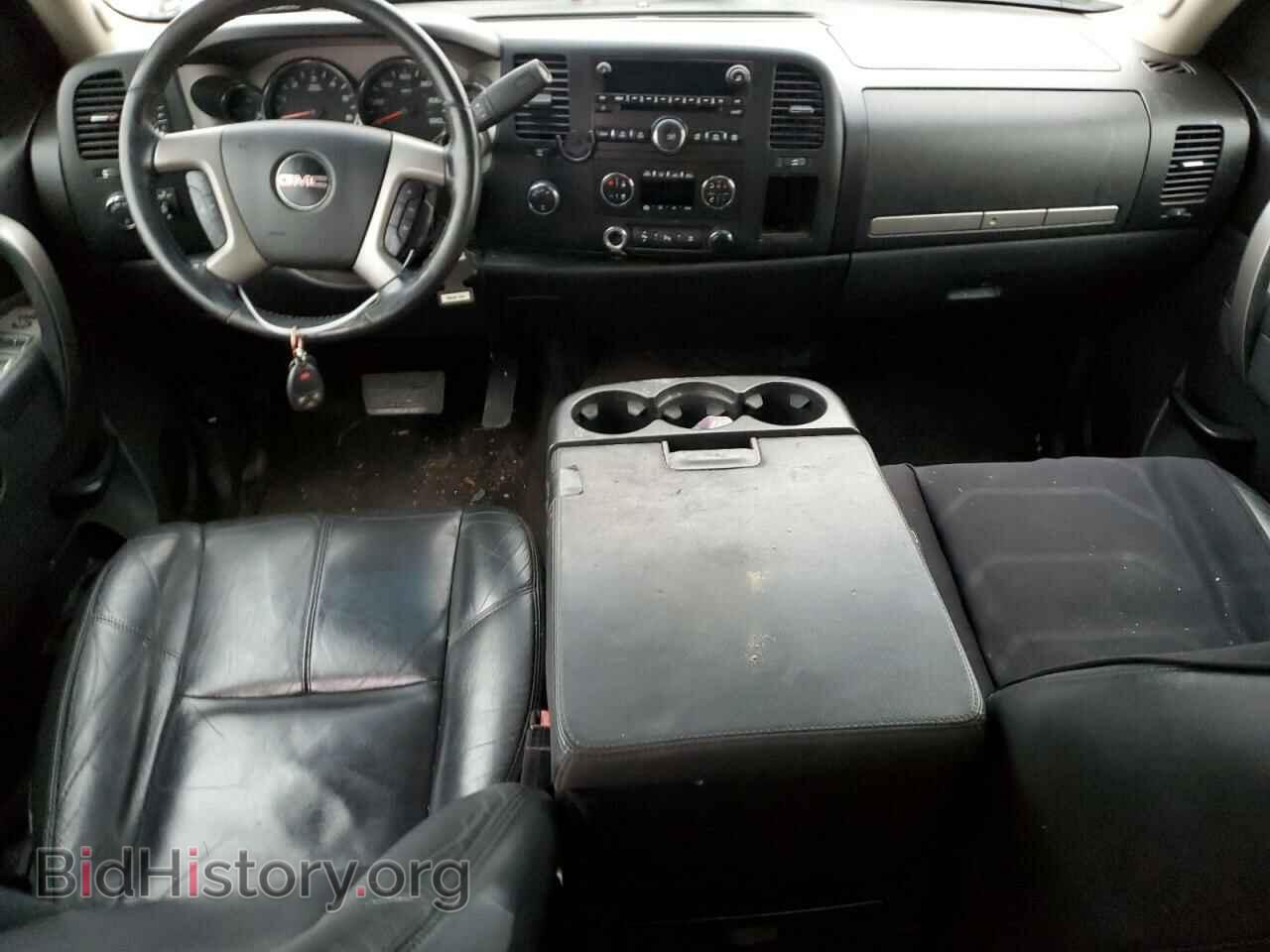 2011 GMC SIERRA - VIN: 3GTP2VE32BG373841 - Фото 8