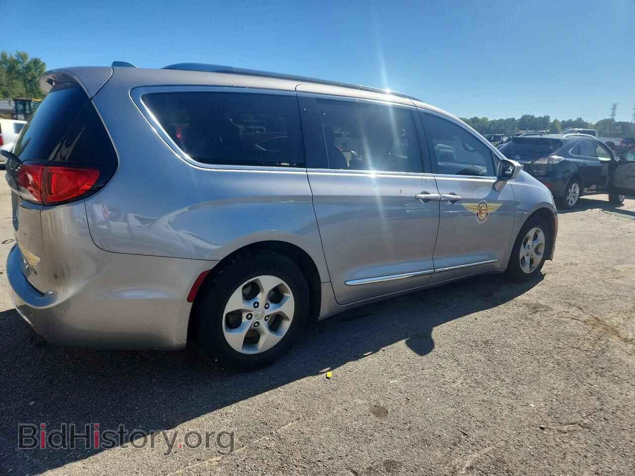 2017 CHRYSLER PACIFICA - VIN: 2C4RC1EG3HR627948 - Photo 3