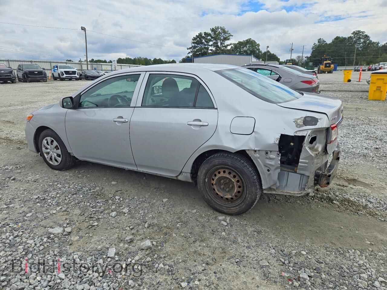 2013 TOYOTA COROLLA - VIN: 2T1BU4EE9DC958042 - Photo 2