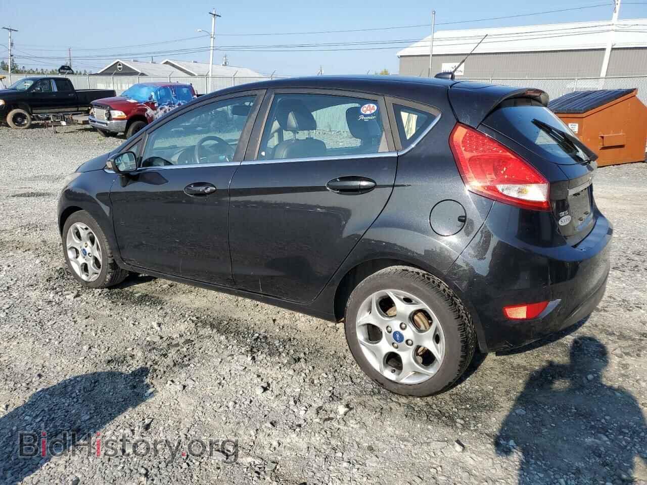 2011 FORD FIESTA - VIN: 3FADP4FJ2BM224722 - Фото 2