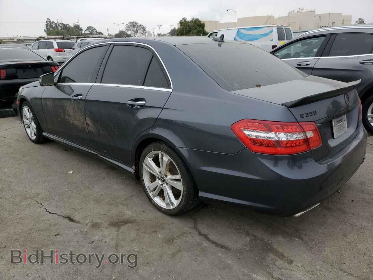 2013 MERCEDES-BENZ E-CLASS - VIN: WDDHF5KB7DA742477 - Фото 2