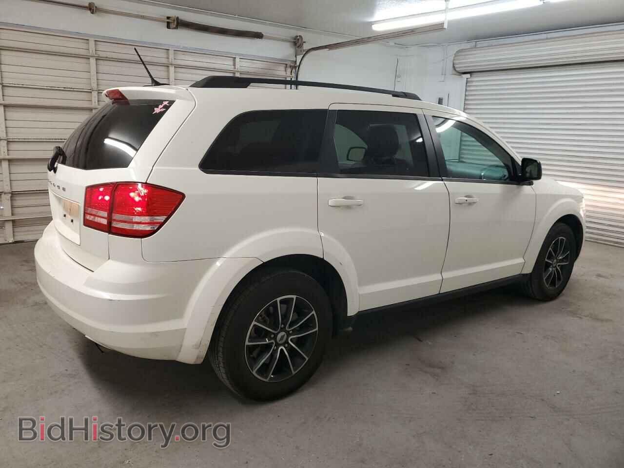 2018 DODGE JOURNEY - VIN: 3C4PDCAB3JT322883 - Фото 3