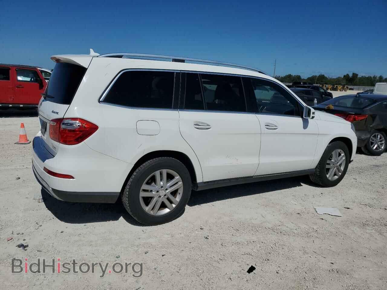 2014 MERCEDES-BENZ GL-CLASS - VIN: 4JGDF7CE2EA302418 - Фото 3