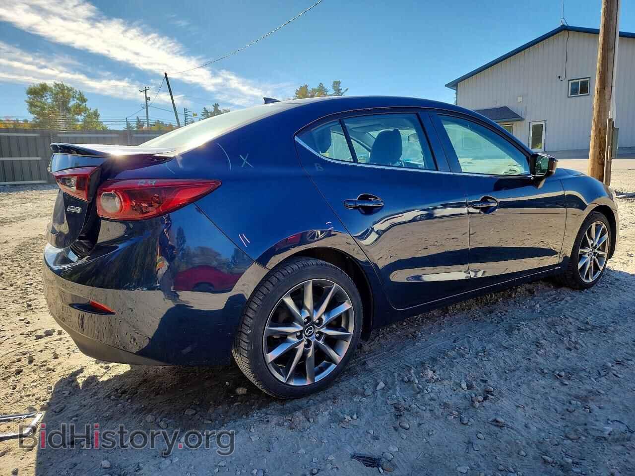 2018 MAZDA 3 - VIN: 3MZBN1W3XJM230464 - Фото 3