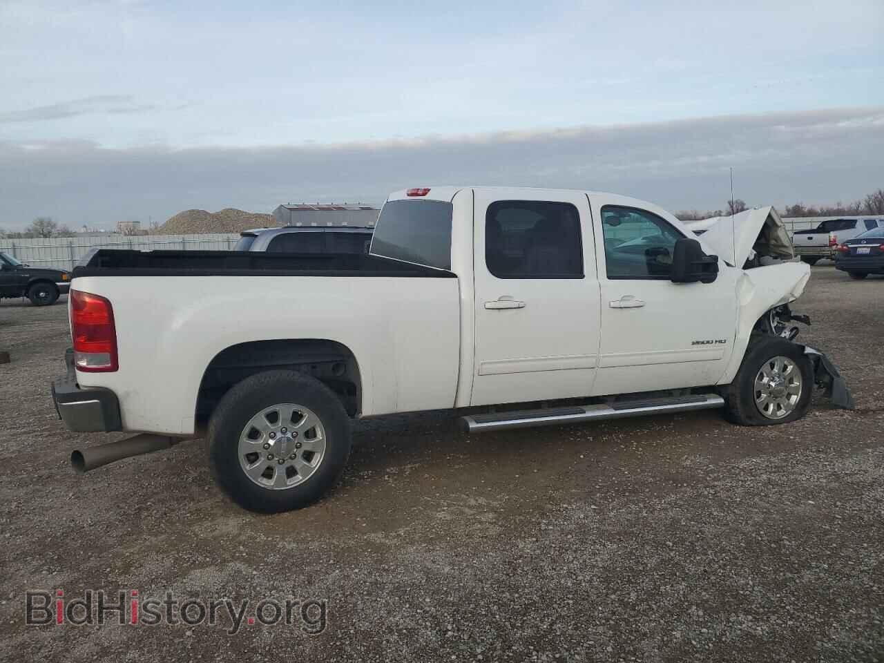 2011 GMC SIERRA - VIN: 1GT111C87BF255737 - Фото 3