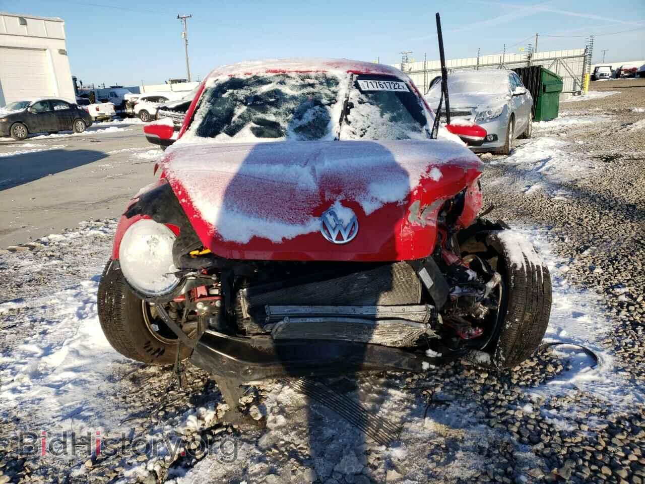 2019 VOLKSWAGEN BEETLE - VIN: 3VWFD7AT0KM706687 - Фото 5
