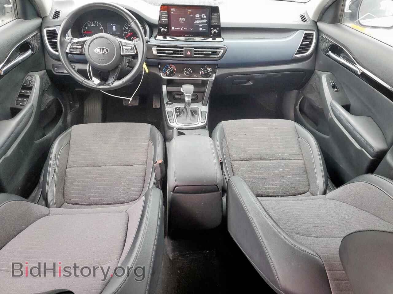 2021 KIA SELTOS - VIN: KNDEU2AAXM7046512 - Фото 8