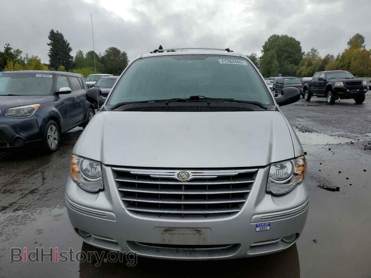 2006 CHRYSLER MINIVAN - VIN: 2A8GP64LX6R656649 - Фото 5