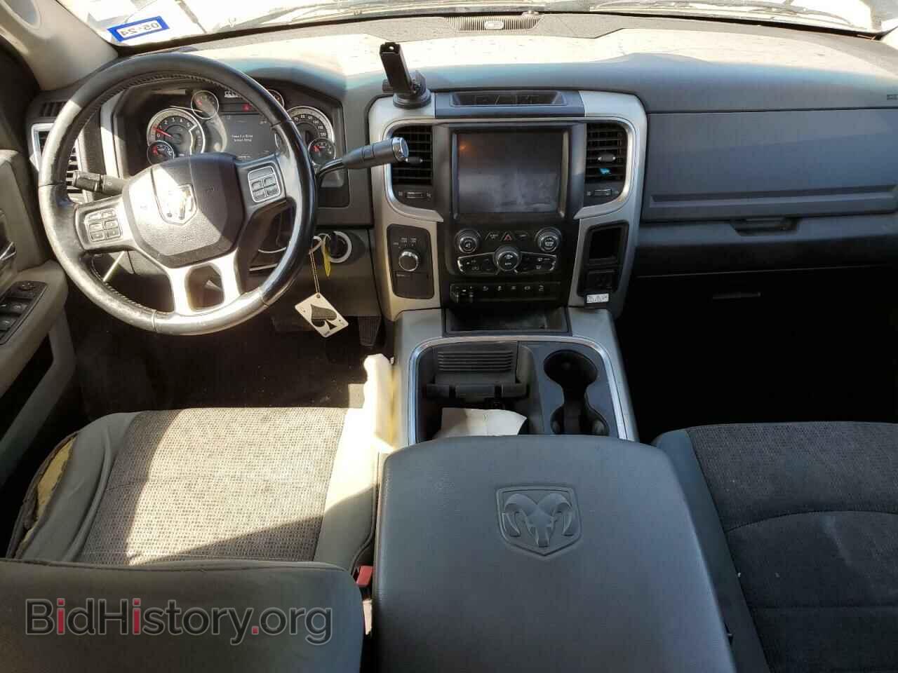 2018 RAM All Models - VIN: 3C6UR5ML9JG139461 - Photo 8