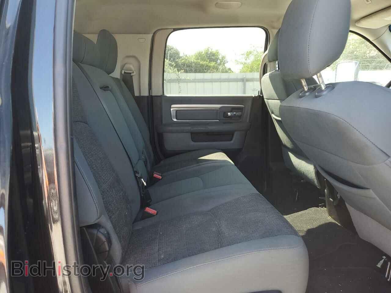 2018 RAM All Models - VIN: 3C6UR5ML9JG139461 - Photo 10