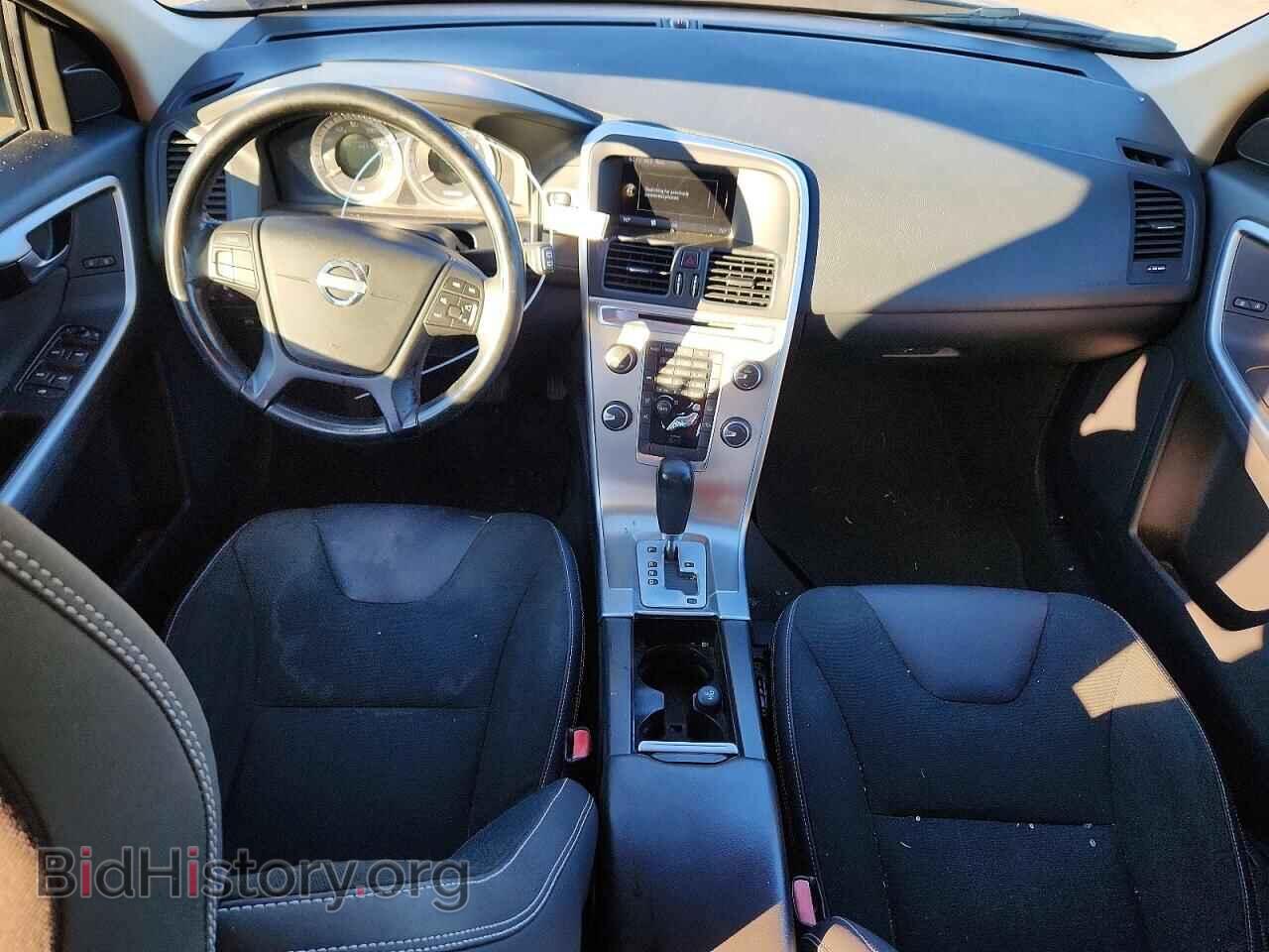 2012 VOLVO XC60 - VIN: YV4940DL5C2241686 - Photo 8