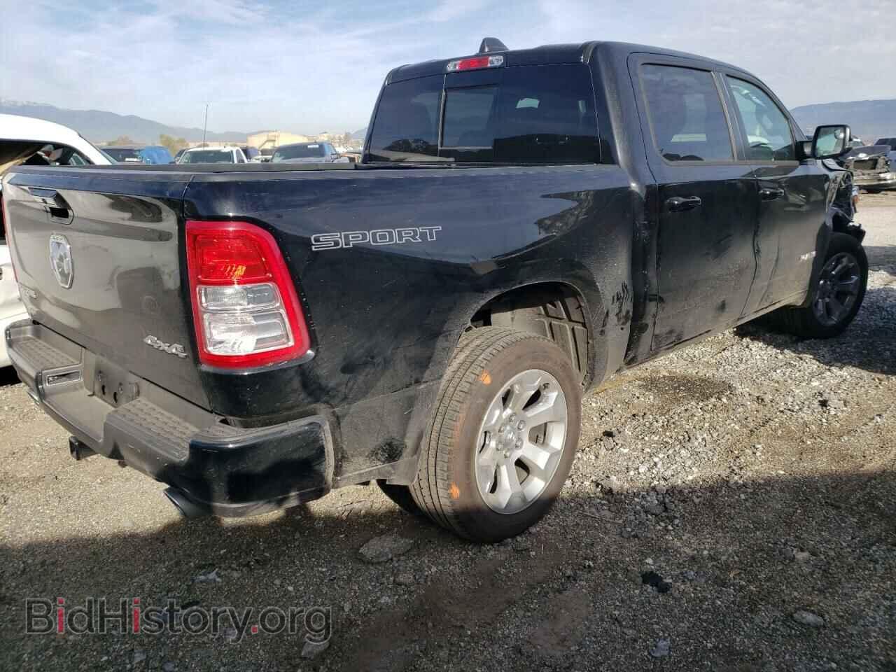 2022 RAM 1500 - VIN: 1C6SRFFT5NN396852 - Фото 3