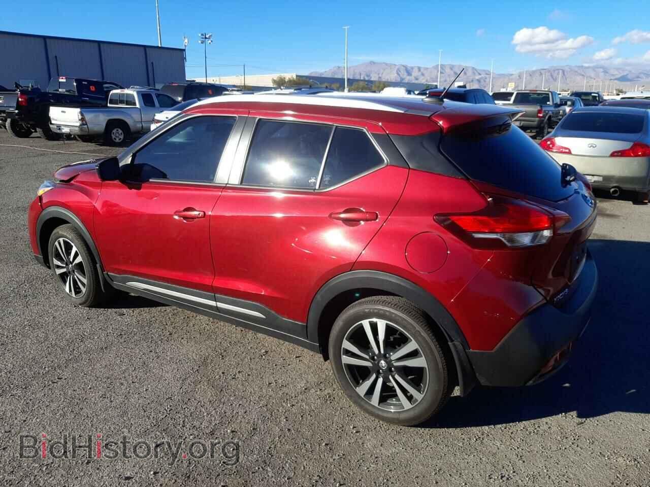2019 NISSAN KICKS - VIN: 3N1CP5CU3KL493394 - Фото 2