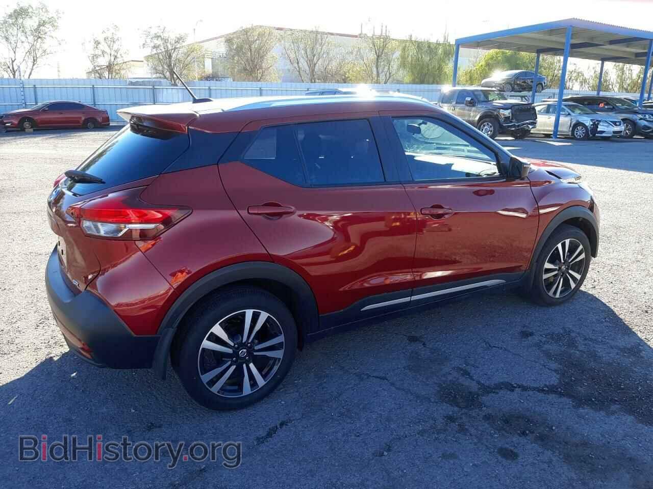 2019 NISSAN KICKS - VIN: 3N1CP5CU3KL493394 - Фото 3