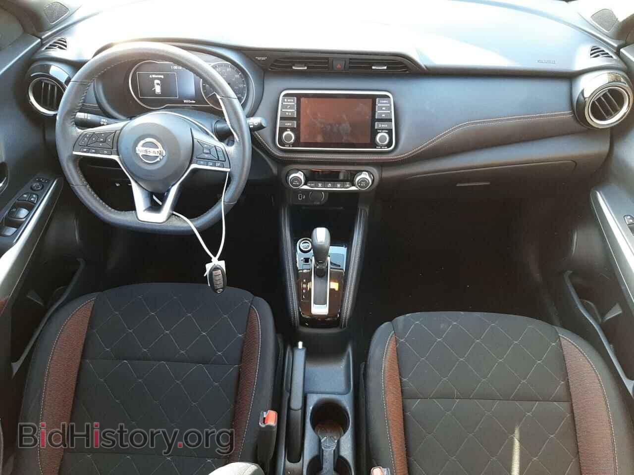 2019 NISSAN KICKS - VIN: 3N1CP5CU3KL493394 - Фото 8