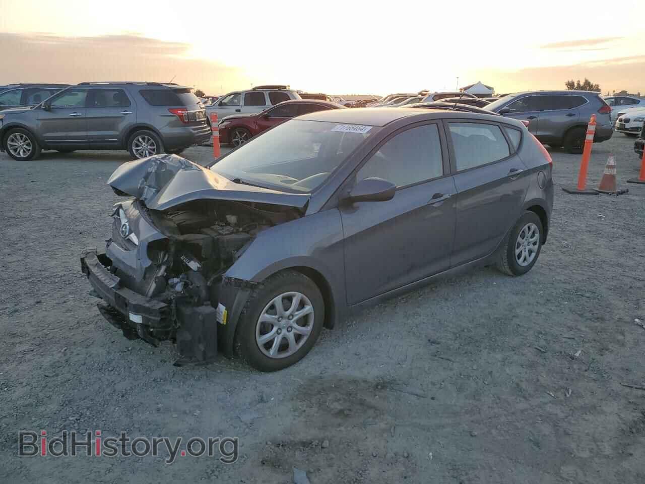 Photo KMHCT5AE4DU089853 - HYUNDAI ACCENT 2013