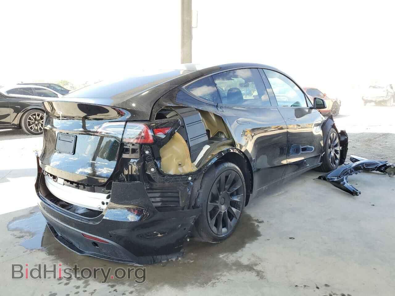 2022 TESLA MODEL Y - VIN: 7SAYGDEE5NF310764 - Photo 3