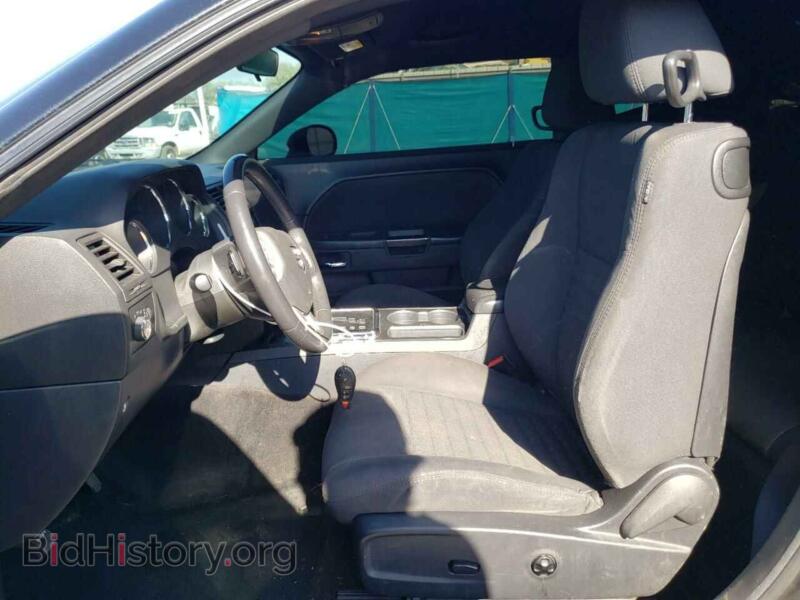 2014 Dodge CHALLENGER (VIN 2C3CDYAG8EH107302) — photo 7 of 12