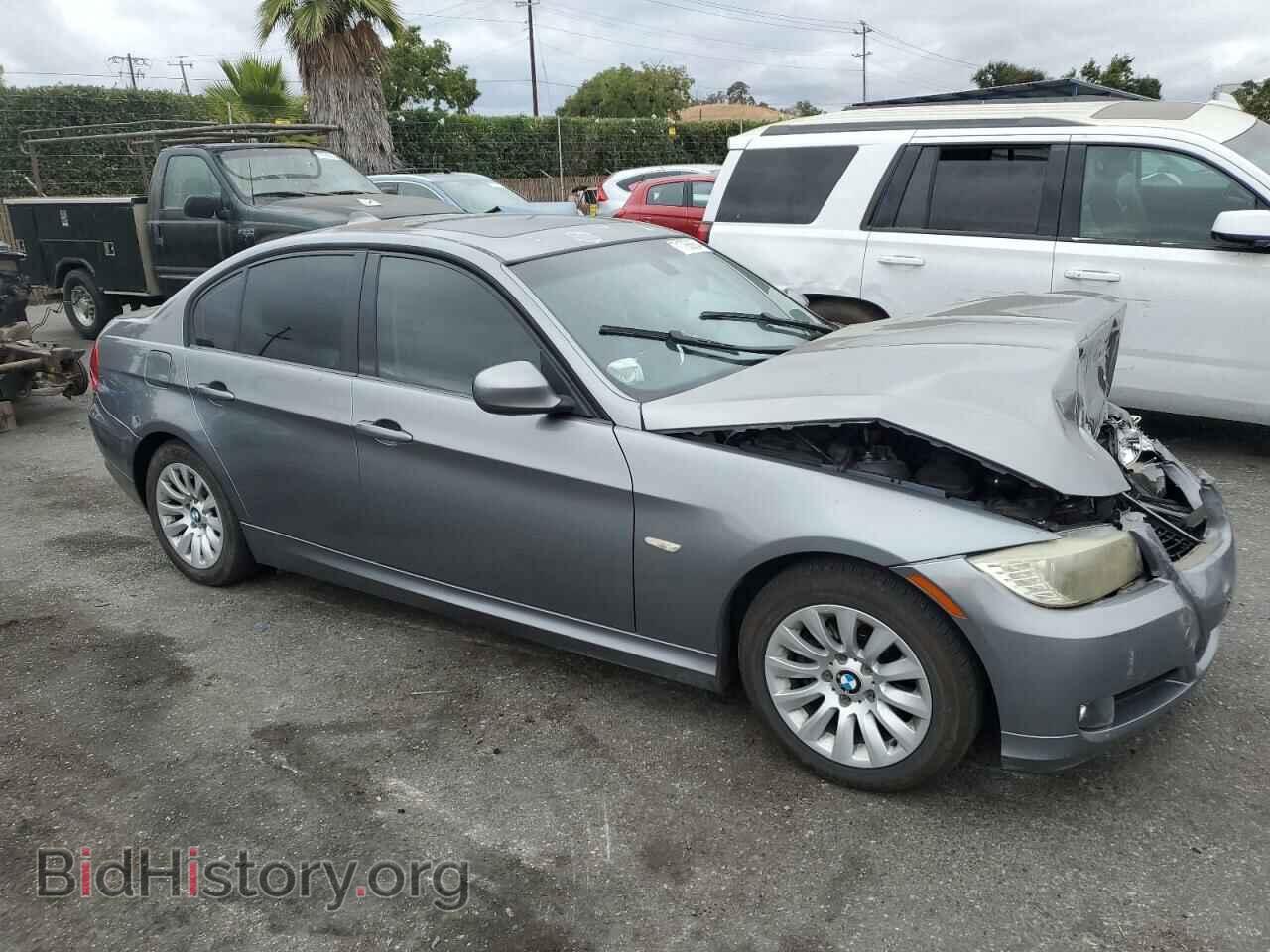 2009 BMW 3 SERIES - VIN: WBAPH53599A434028 - Фото 4