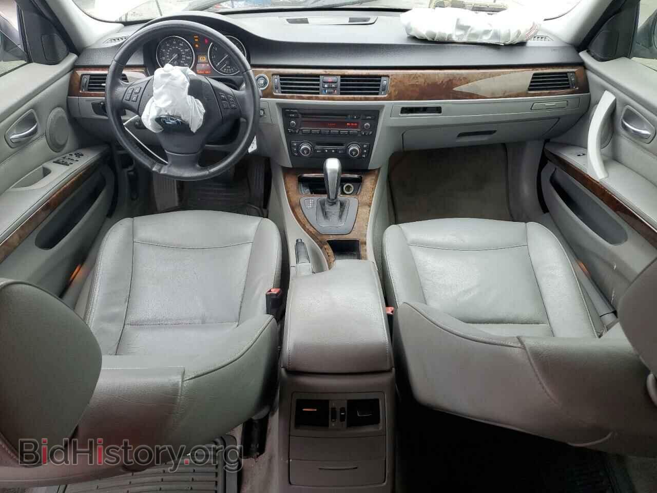 2009 BMW 3 SERIES - VIN: WBAPH53599A434028 - Фото 8