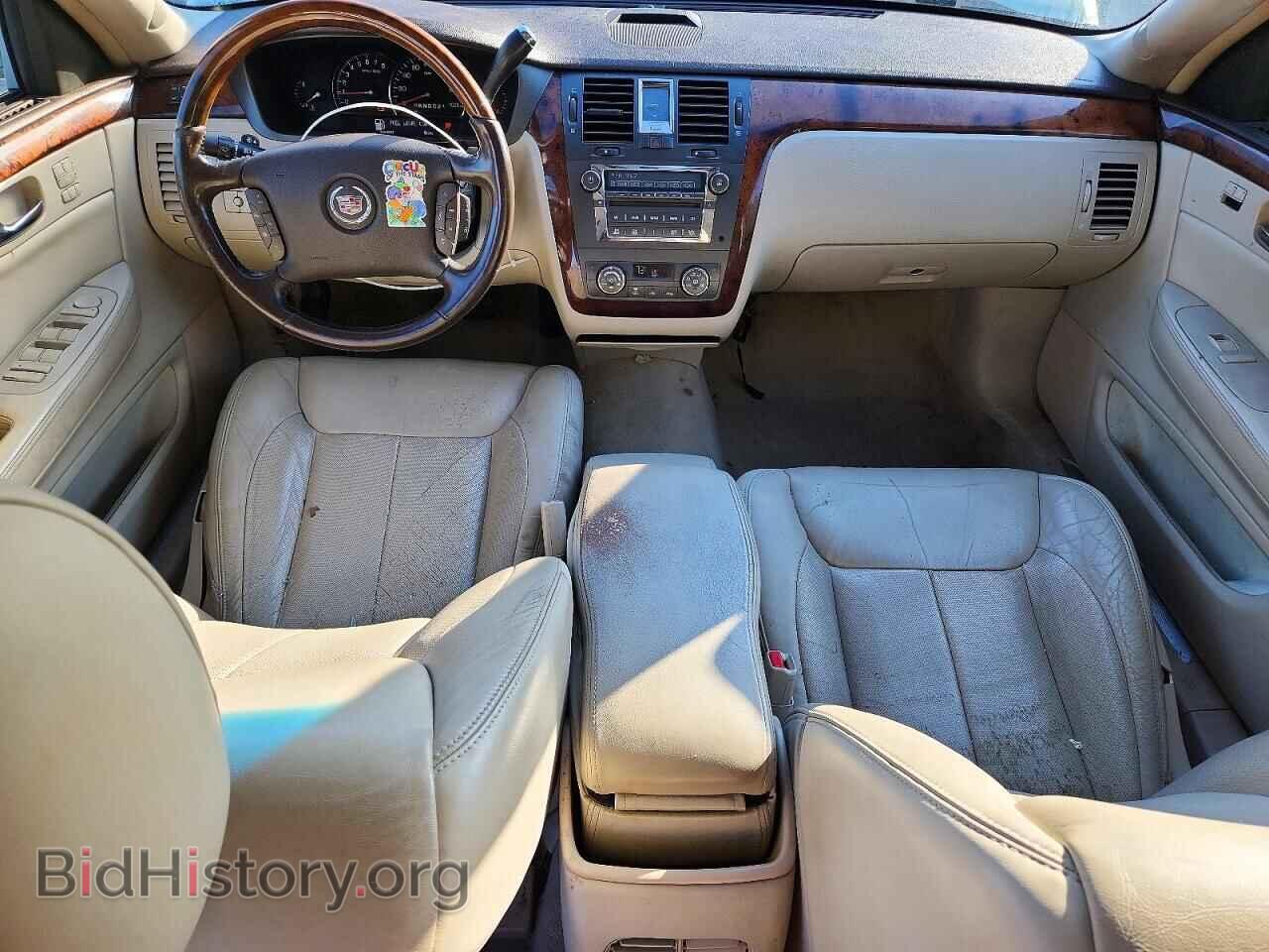 2009 Cadillac DTS (VIN 1G6KD57Y19U144476) — фото 8 из 13
