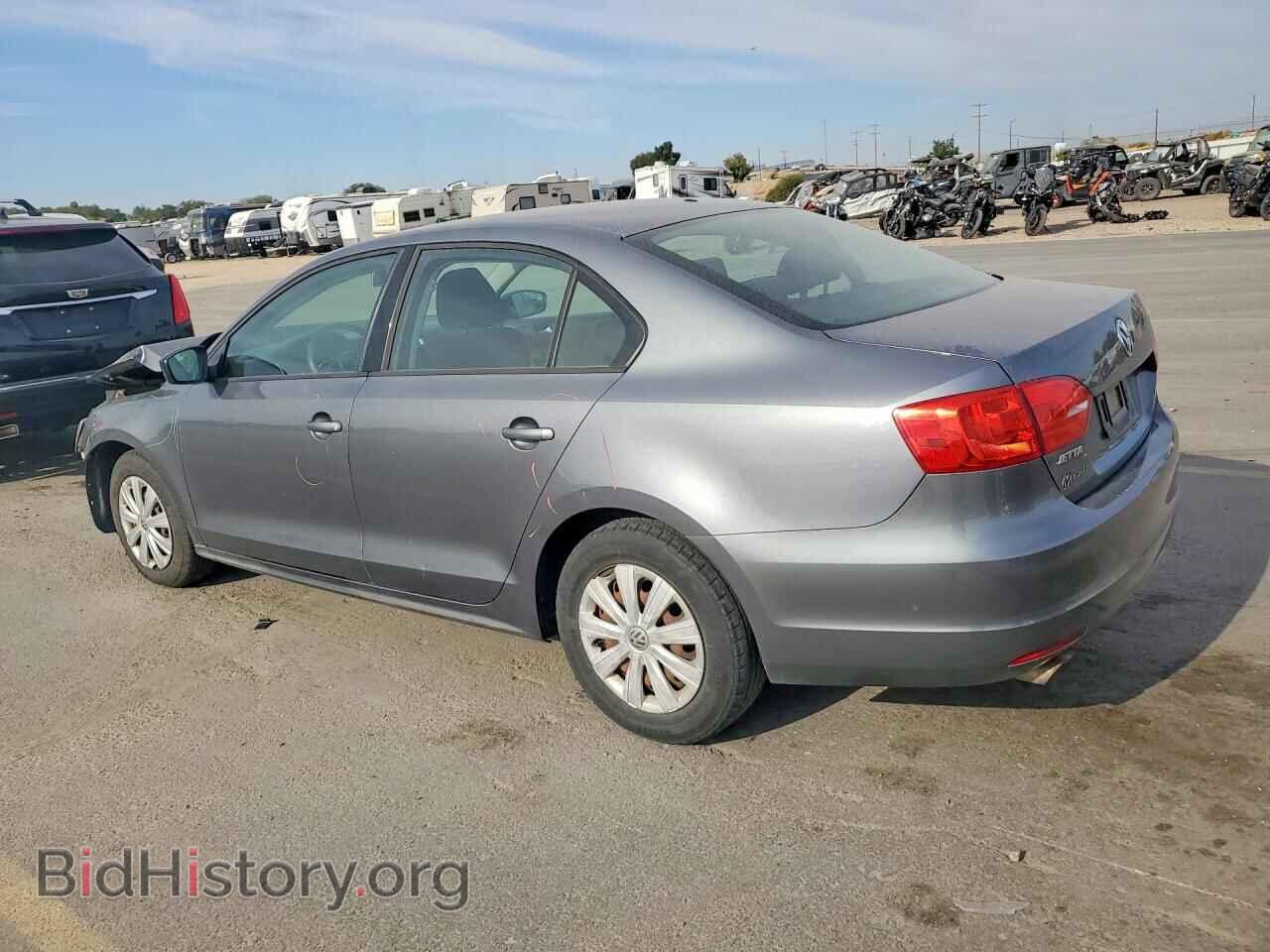 2014 VOLKSWAGEN JETTA - VIN: 3VW2K7AJ8EM305444 - Photo 2