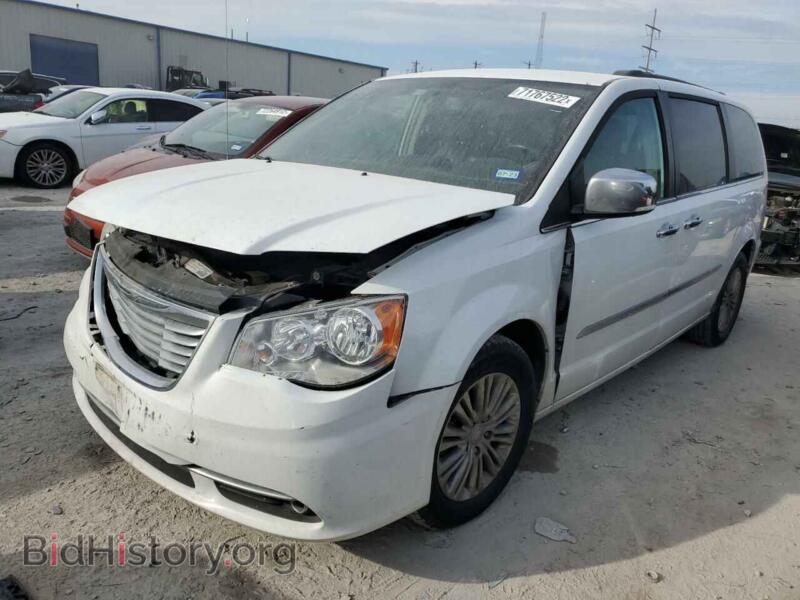 2016 Chrysler MINIVAN Town & COU (VIN 2C4RC1CG2GR191305) — photo 1 of 13, Copart, damage: front end