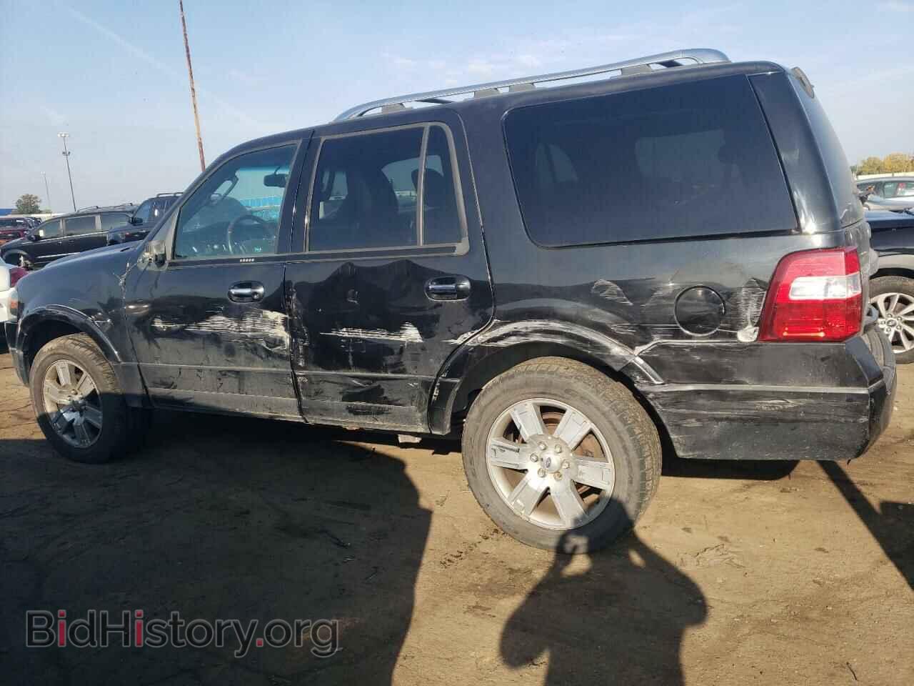 2010 FORD EXPEDITION - VIN: 1FMJU2A59AEA43413 - Фото 2