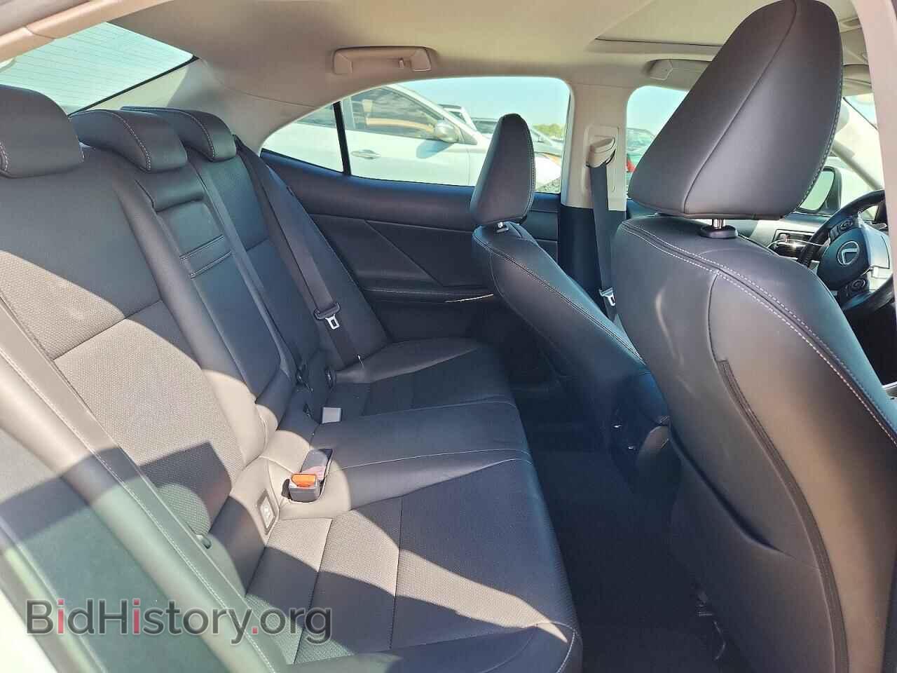 2016 LEXUS IS - VIN: JTHBA1D27G5021088 - Photo 10