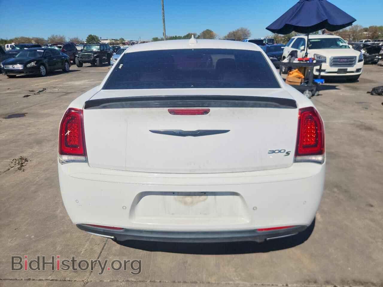 2018 CHRYSLER 300 - VIN: 2C3CCABG2JH243654 - Photo 6