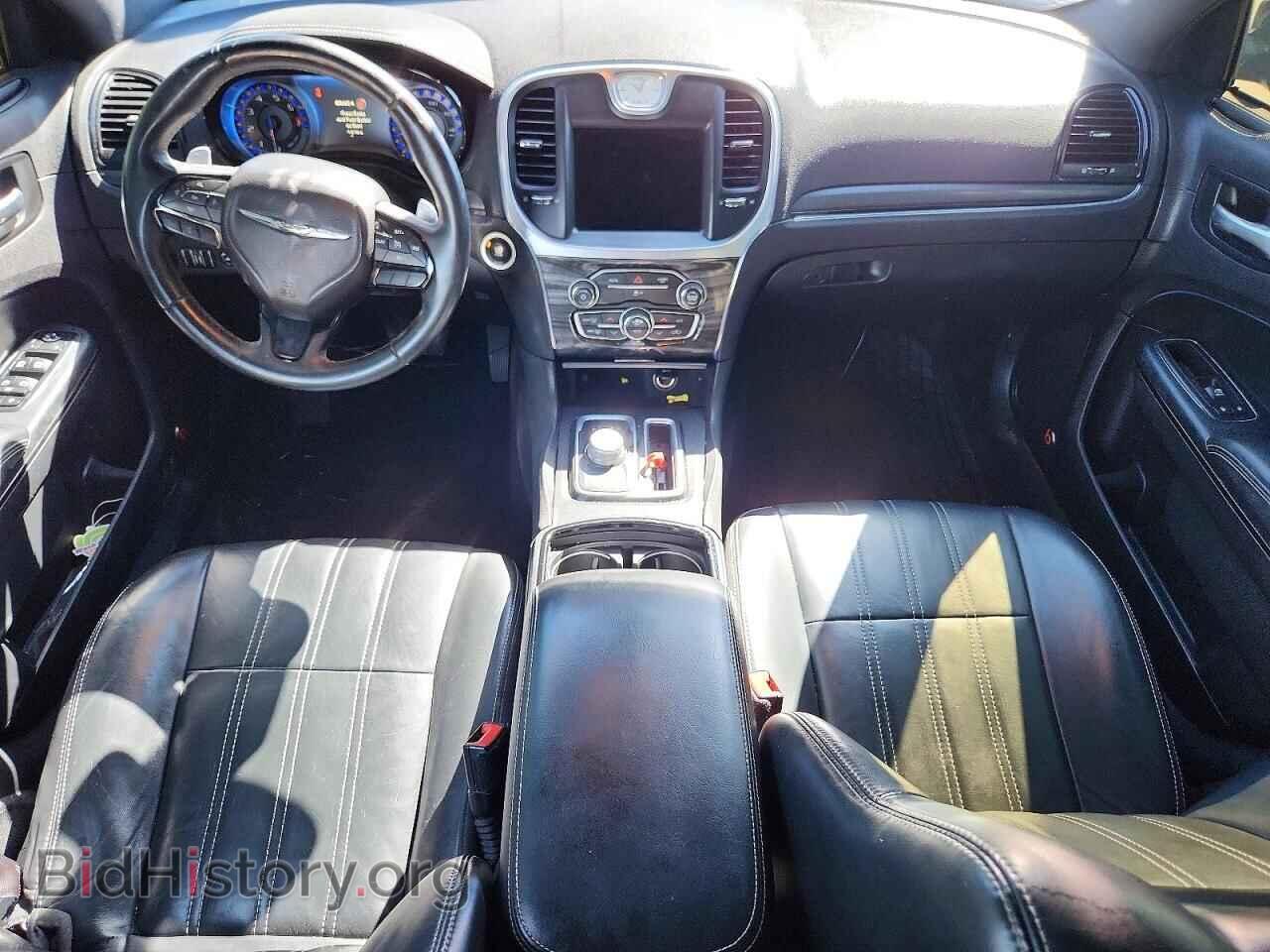 2016 CHRYSLER 300 - VIN: 2C3CCABG9GH224320 - Photo 8