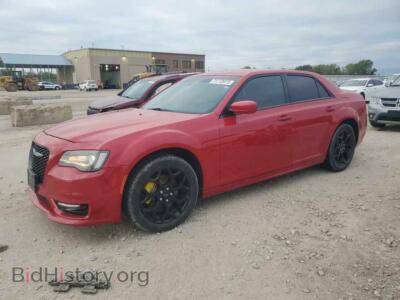 2017 Chrysler 300 300 S, красный — VIN 2C3CCAGG3HH512599, Copart